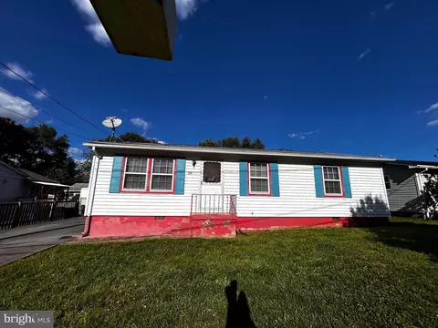 724 Green St, Winchester, VA 22601