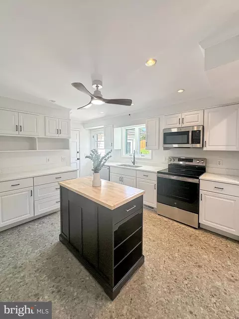 2812 Baldwin St, Winchester, VA 22601 photo 8