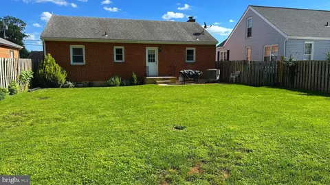 Exterior - 125 Fox Dr, Winchester, VA 22601 photo 6 of 6