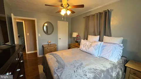 Bedroom - 125 Fox Dr, Winchester, VA 22601 photo 5 of 5