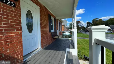Exterior - 125 Fox Dr, Winchester, VA 22601 photo 2 of 6