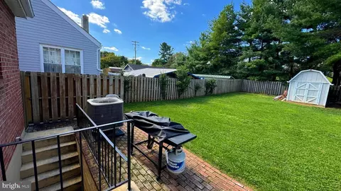 Exterior - 125 Fox Dr, Winchester, VA 22601 photo 4 of 6