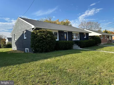Exterior - 105 Christopher Dr, Winchester, VA 22601 photo 6 of 9