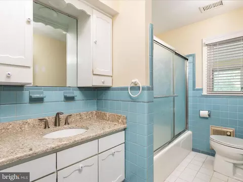214 Walker St, Winchester, VA 22601 photo 22