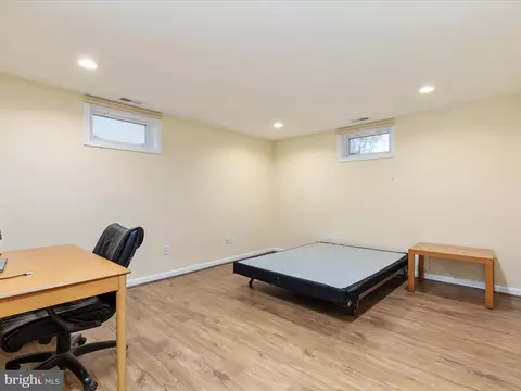 214 Walker St, Winchester, VA 22601 photo 29