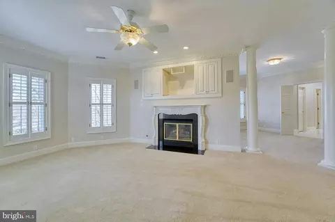 Living - 788 Johnston Ct, Winchester, VA 22601 photo 18 of 19