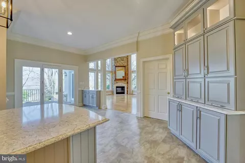 Entry Way - 788 Johnston Ct, Winchester, VA 22601 photo 4 of 9