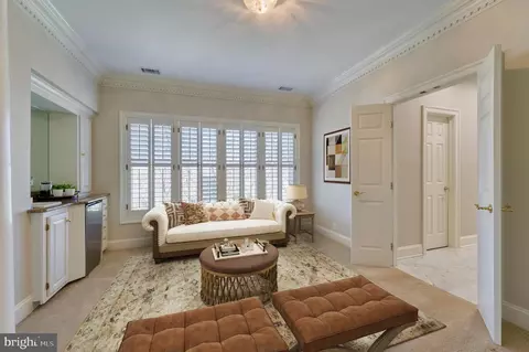 Living - 788 Johnston Ct, Winchester, VA 22601 photo 5 of 19