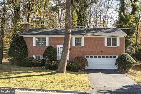 416 Marion St, Winchester, VA 22601