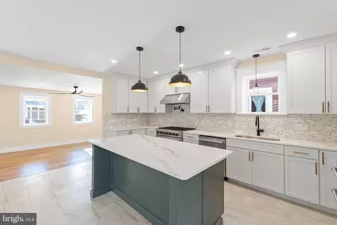 22 Monmouth St E, Winchester, VA 22601 photo 9