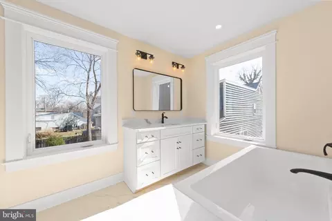 22 Monmouth St E, Winchester, VA 22601 photo 19