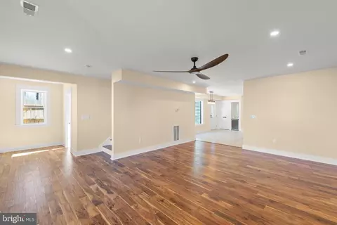 22 Monmouth St E, Winchester, VA 22601 photo 15