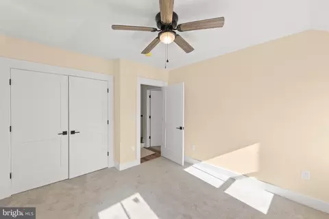 22 Monmouth St E, Winchester, VA 22601 photo 25
