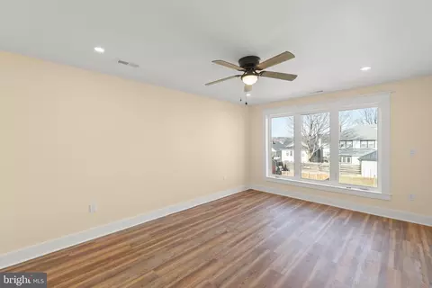 22 Monmouth St E, Winchester, VA 22601 photo 16