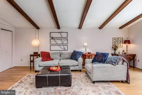 710 Academy Cir, Winchester, VA 22601 photo 4