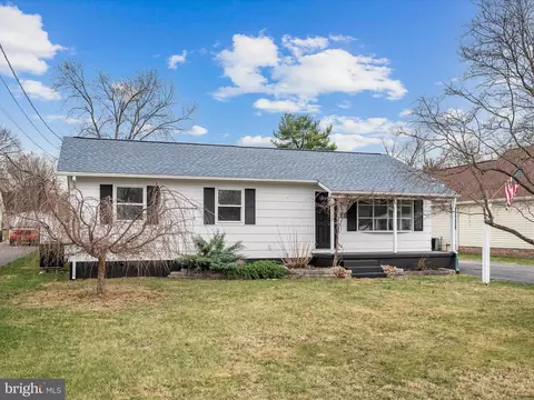 2924 Grace St, Winchester, VA 22601