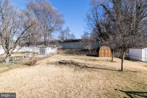 Exterior - 1616 S Braddock St, Winchester, VA 22601 photo 8 of 8
