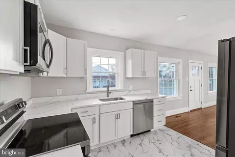701 Watson Ave, Winchester, VA 22601 photo 4
