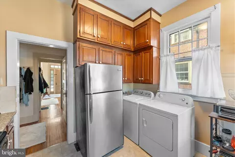 Other - 220 Wolfe St, Winchester, VA 22601 photo 3 of 13