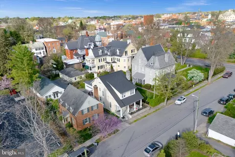 View/Area - 220 Wolfe St, Winchester, VA 22601 photo 1 of 7