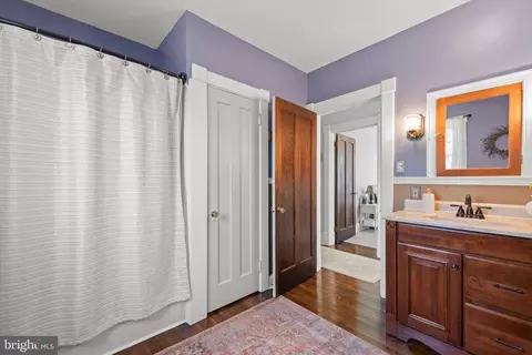 Bath - 529 N Braddock St, Winchester, VA 22601 photo 2 of 3