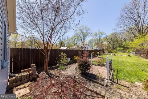 Exterior - 529 N Braddock St, Winchester, VA 22601 photo 9 of 15