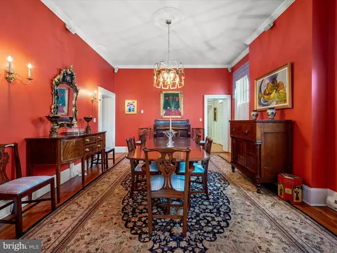 Dining - 331 N Braddock St, Winchester, VA 22601 photo 1 of 4