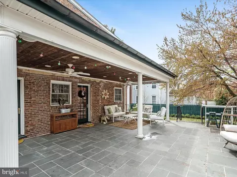 Exterior - 331 N Braddock St, Winchester, VA 22601 photo 13 of 18