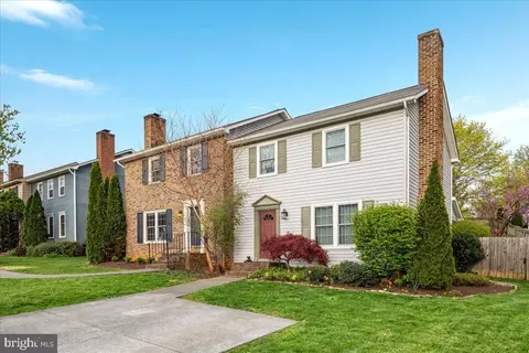 2116 Harvest Dr, Winchester, VA 22601