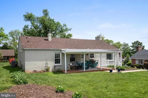 Exterior - 435 Mosby St, Winchester, VA 22601 photo 9 of 12