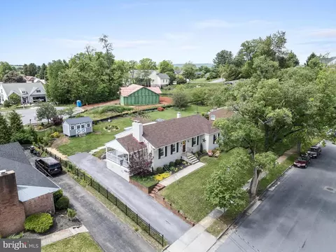 View/Area - 435 Mosby St, Winchester, VA 22601 photo 1 of 14
