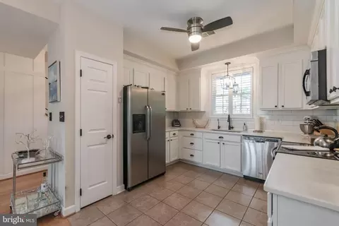 315 E Piccadilly St, Winchester, VA 22601 photo 19