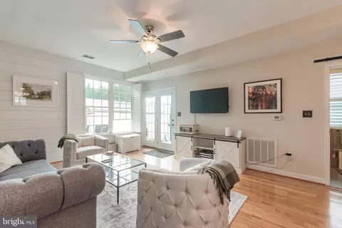 315 E Piccadilly St, Winchester, VA 22601 photo 11