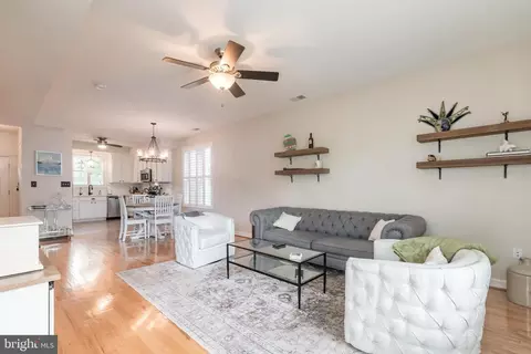 315 E Piccadilly St, Winchester, VA 22601 photo 8