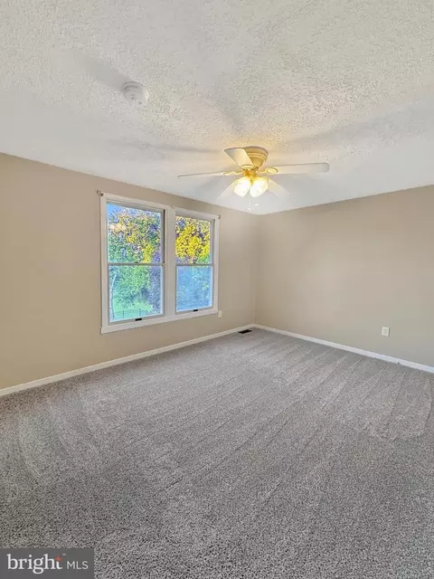 Bedroom - 7 E Hart St, Winchester, VA 22601 photo 1 of 1