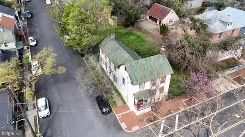 619 S Cameron St, Winchester, VA 22601