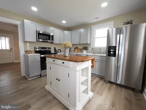 537 Hillman Dr, Winchester, VA 22601