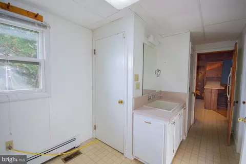 Other - 121 E James St, Winchester, VA 22601 photo 13 of 17