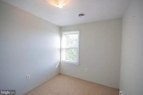 Bedroom - 121 E James St, Winchester, VA 22601 photo 1 of 9