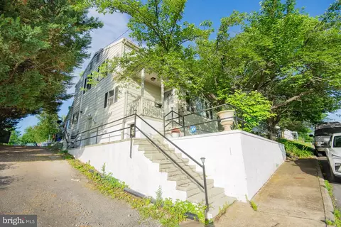 Other - 121 E James St, Winchester, VA 22601 photo 2 of 17