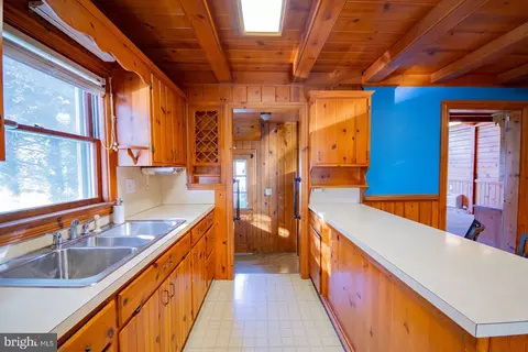 Kitchen - 121 E James St, Winchester, VA 22601 photo 5 of 5