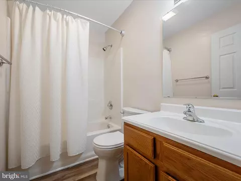 Bath - 2635 Limestone Ct, Winchester, VA 22601 photo 1 of 1
