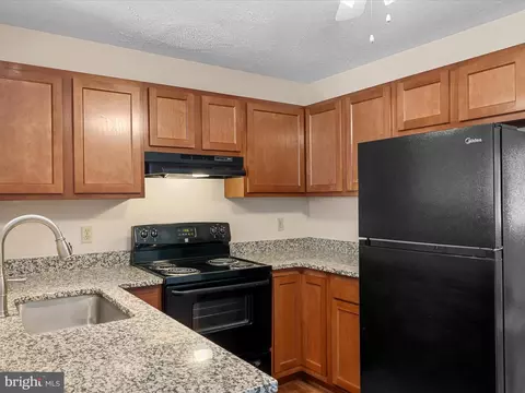 Kitchen - 2635 Limestone Ct, Winchester, VA 22601 photo 2 of 2