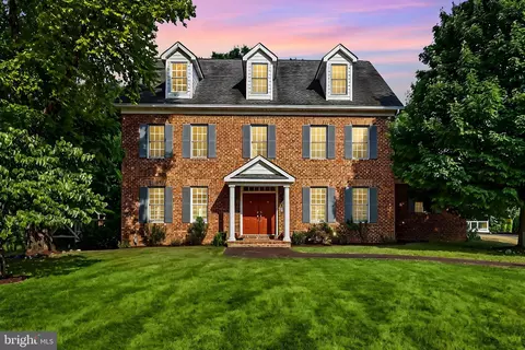 939 Buckner Dr, Winchester, VA 22601
