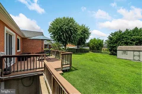 Exterior - 319 Beechcroft Rd, Winchester, VA 22601 photo 11 of 14