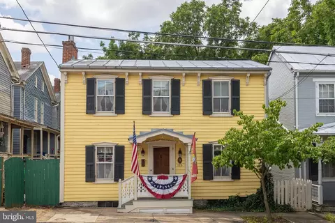 125 E Clifford St, Winchester, VA 22601