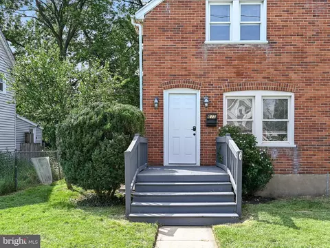 Exterior - 613 Watson Ave, Winchester, VA 22601 photo 2 of 8