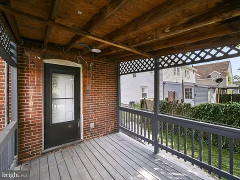 Exterior - 613 Watson Ave, Winchester, VA 22601 photo 4 of 8