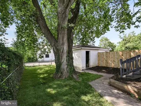 Exterior - 613 Watson Ave, Winchester, VA 22601 photo 7 of 8