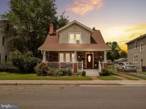 Exterior - 709 N Braddock St, Winchester, VA 22601 photo 31 of 31